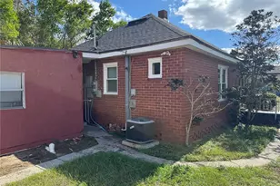 425 E Sessoms Ave, Lake Wales, FL 33853 - Photo 11