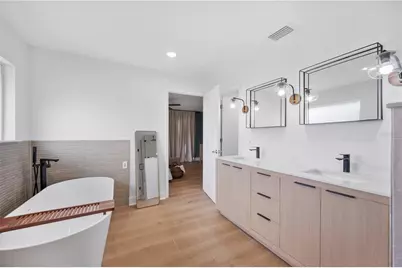 8741 Mount Royal Lane, Lakeland, FL 33809 - Photo 21