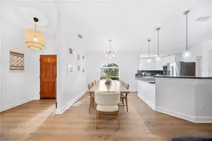 8741 Mt Royal Ln, Lakeland, FL 33809 - Photo 7