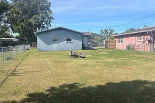 5939 Hilltop Ln E, Lakeland, FL 33809 - Photo 25