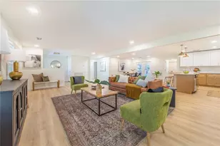 1628 Lakewood Dr S, Lakeland, FL 33813 - Photo 3