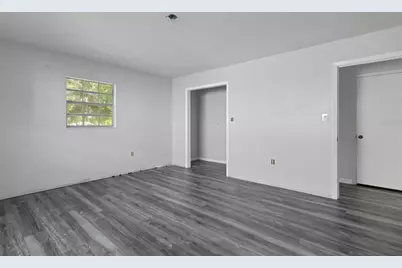 1723 W Daughtery Road, Lakeland, FL 33810 - Photo 17