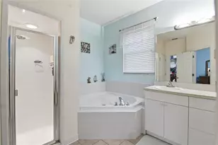 3201 Oak Tree Ln, Winter Haven, FL 33884 - Photo 19