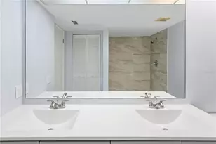 1121 Bowsprit Ln, Holiday, FL 34691 - Photo 17