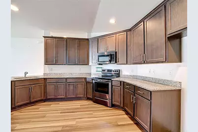 8107 Campbell Crossing Circle, Lakeland, FL 33810 - Photo 5