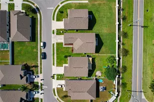 8107 Campbell Crossing Circle, Lakeland, FL 33810 - Photo 37