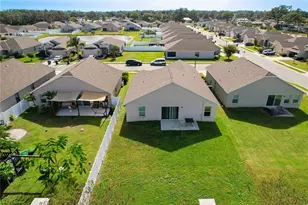 8107 Campbell Crossing Circle, Lakeland, FL 33810 - Photo 35