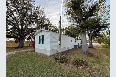 4447 Tammy Lee Lane, Lakeland, FL 33813 - Photo 7