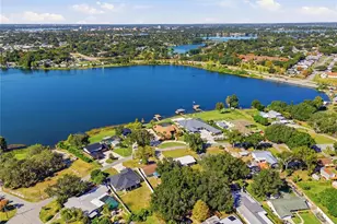 157 Lake Roy Dr, Winter Haven, FL 33884 - Photo 3