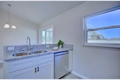 2426 W Wellston Road, Avon Park, FL 33825 - Photo 7