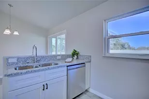 2426 W Wellston Rd, Avon Park, FL 33825 - Photo 7