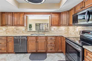 731 Canberra Rd, Winter Haven, FL 33884 - Photo 3