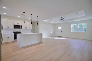 8724 Capilla St, Sebring, FL 33872 - Photo 7