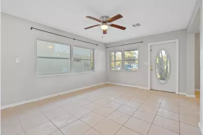 3967 Arkansas Avenue NE, Saint Petersburg, FL 33703 - Photo 7