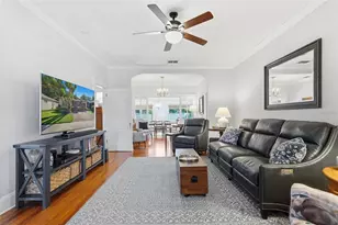 825 Vistabula St, Lakeland, FL 33801 - Photo 9