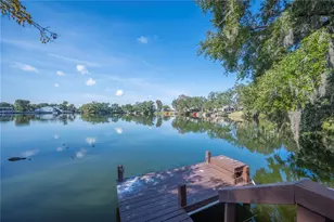521 Century Oak Ct, Lakeland, FL 33813 - Photo 7