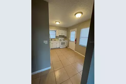 121 Shannon Drive, Lakeland, FL 33809 - Photo 5