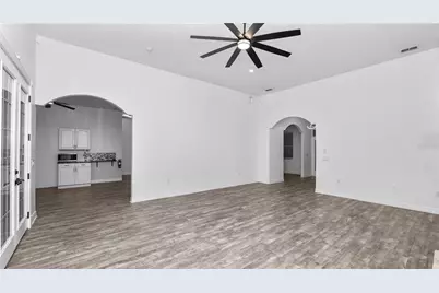 8441 Tocoi Path, Lakeland, FL 33810 - Photo 9