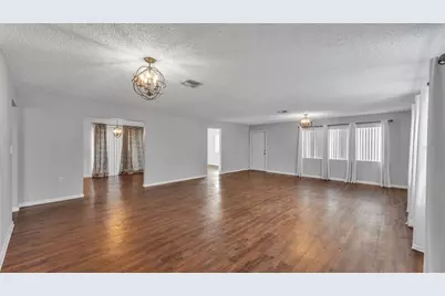 553 Villa Vista Boulevard, Lakeland, FL 33813 - Photo 11