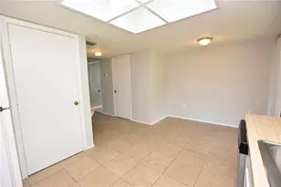 1440 Ridge Lake Ct, Lakeland, FL 33801 - Photo 5