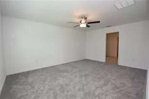 1940 Red Loop, Lakeland, FL 33801 - Photo 11