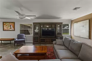 1003 Sugartree Dr S, Lakeland, FL 33813 - Photo 9