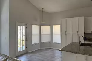 396 Riggs Cir, Davenport, FL 33897 - Photo 15