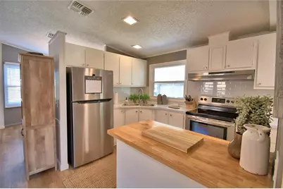 4849 Goldenview Lane, Lakeland, FL 33811 - Photo 11