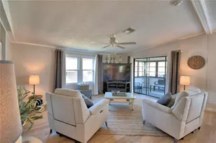 4849 Goldenview Ln, Lakeland, FL 33811 - Photo 13