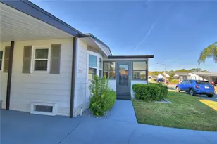 4849 Goldenview Ln, Lakeland, FL 33811 - Photo 5