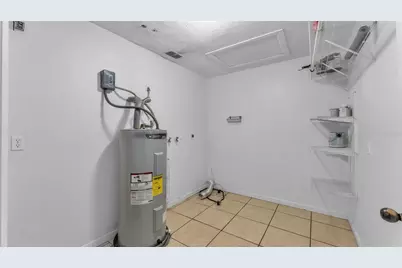 6014 Doe Circle W, Lakeland, FL 33809 - Photo 17