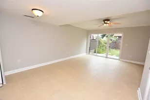1836 N Crystal Lake Dr, Lakeland, FL 33801 - Photo 15