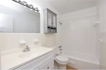 613 Robin Road #1, Lakeland, FL 33803 - Photo 11