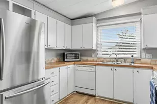 5079 Lodgewood Dr, Lakeland, FL 33810 - Photo 15