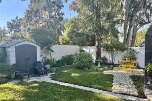 1406 Walden Oaks Pl, Plant City, FL 33563 - Photo 67