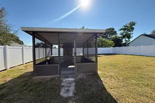 208 Center St, Auburndale, FL 33823 - Photo 25