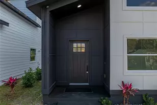 717 W 13th St, Lakeland, FL 33805 - Photo 5