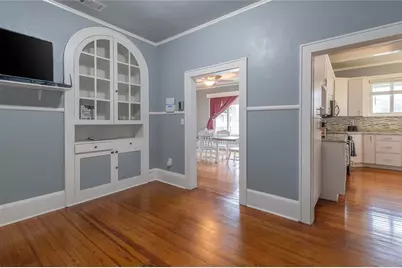 107 Lake Howard Drive NW, Winter Haven, FL 33880 - Photo 11