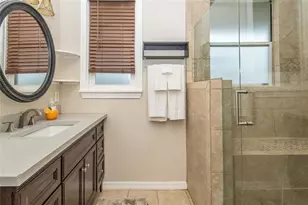 107 Lake Howard Dr NW, Winter Haven, FL 33880 - Photo 15