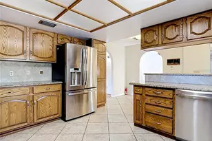 2780 E Sam Allen Rd, Plant City, FL 33565 - Photo 17