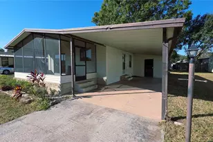 437 Skyline Dr E, Lakeland, FL 33801 - Photo 5