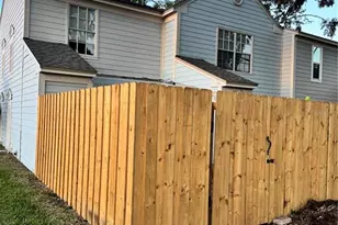 13917 Fletchers Mill Dr, Tampa, FL 33613 - Photo 3