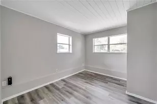 8100 5th St N, Saint Petersburg, FL 33702 - Photo 31