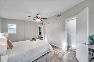 8100 5th St N, Saint Petersburg, FL 33702 - Photo 27