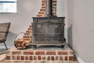 8100 5th Street N, Saint Petersburg, FL 33702 - Photo 13