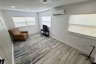 1404 Crescent Pl, Lakeland, FL 33801 - Photo 33