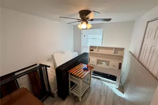 1404 Crescent Pl, Lakeland, FL 33801 - Photo 17