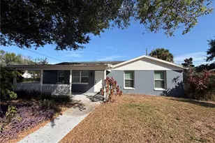 1404 Crescent Pl, Lakeland, FL 33801 - Photo 1