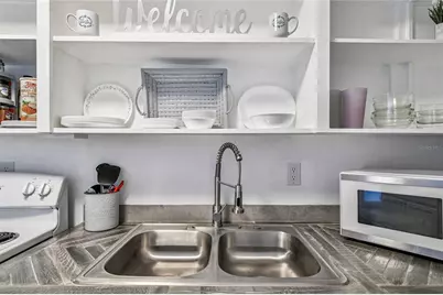 250 Rosery Road NW #300, Largo, FL 33770 - Photo 17