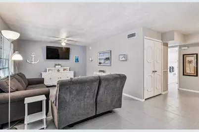 250 Rosery Road NW #300, Largo, FL 33770 - Photo 9